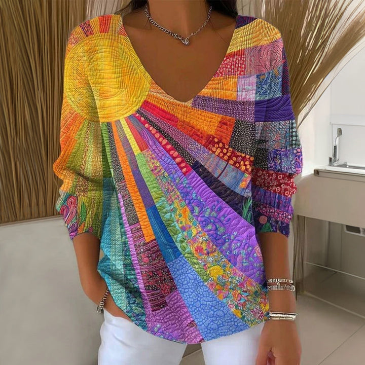 Maëlys™ | Multicolored Vintage V-Neck T-Shirt