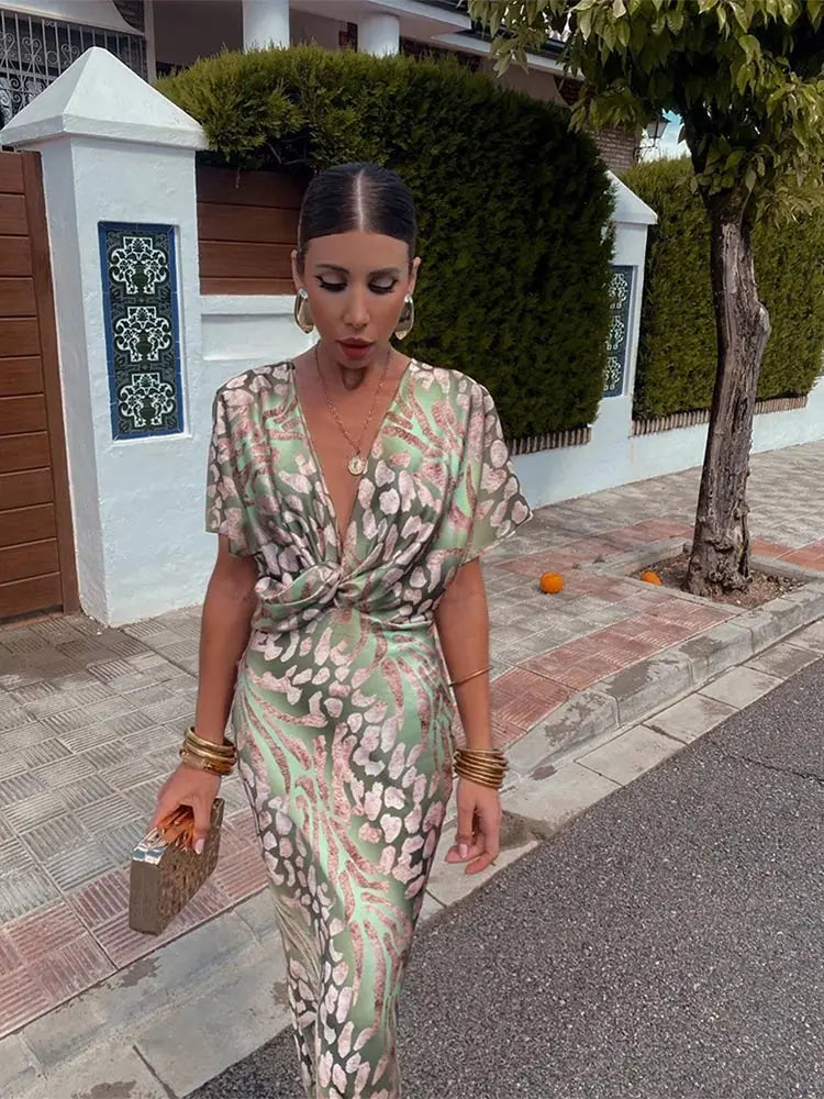 Oriana – Twist Front Maxi Dress