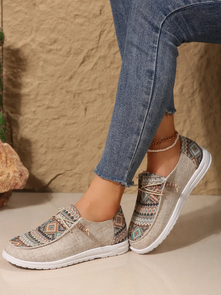 Women's Lightweight Sports Shoes Spring Fashion Flats Lace Up Soft Sole Casual Sneakers Women Comfortable Non Slip Walking Shoes