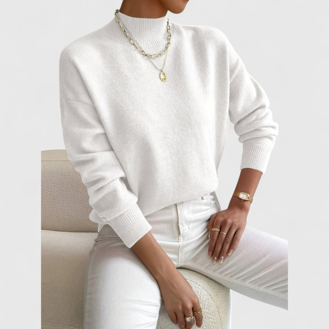 Evelyn - Classic Turtleneck